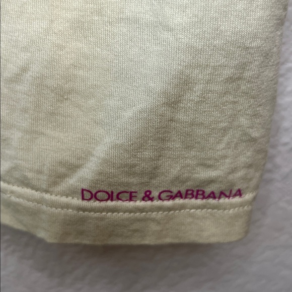 Dolce & Gabbana Beautiful Print Cream with Red Collar Top Size 9/10 - Picture 5 of 11